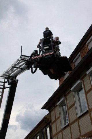 2011-06-16 -85- Vorfuehrung Hubrettungsfahrzeuge